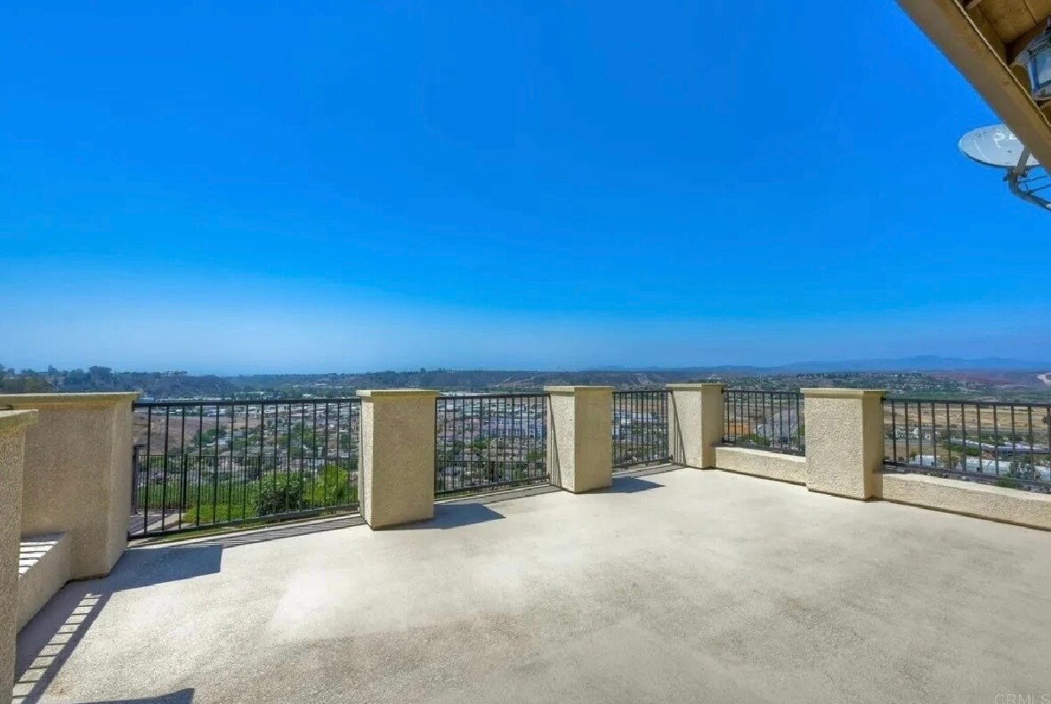 Building Photo - 218 Newport Pier Way