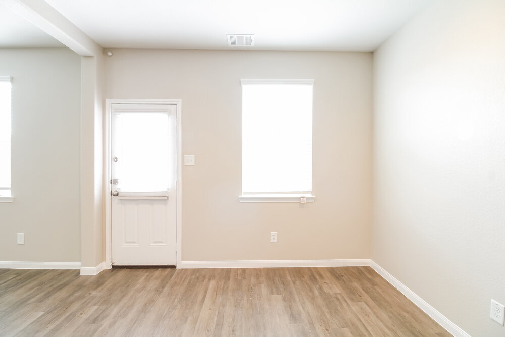 Building Photo - 18739 Cooper Ravine Wy
