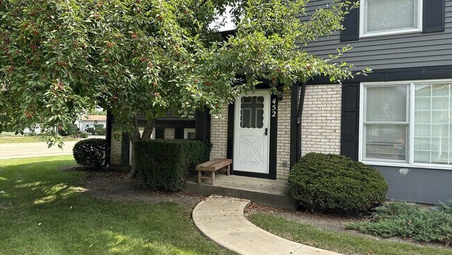 Building Photo - 322 Inverrary Ln