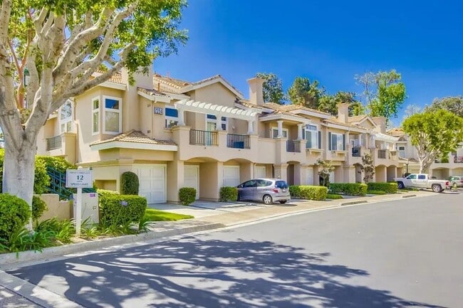 Building Photo - 7254 Shoreline Dr