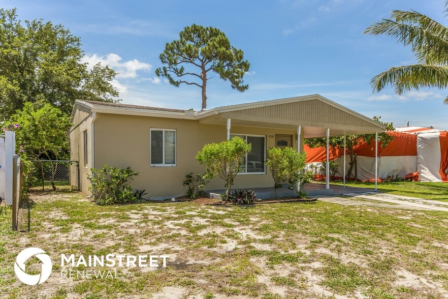 Building Photo - 410 NW 51st Ct