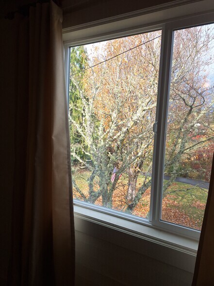 Building Photo - 120 Simpson Rd