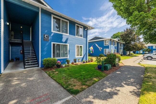 Building Photo - Orchards Apartments
