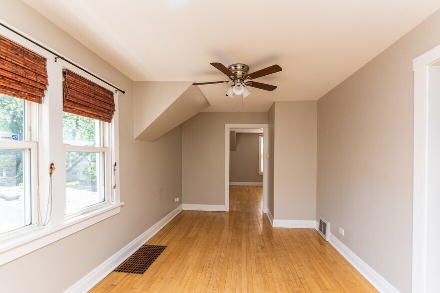 Building Photo - 4153 N Whipple St