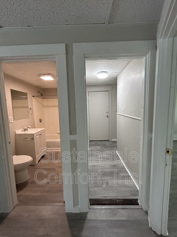 Building Photo - 254 Belmont St