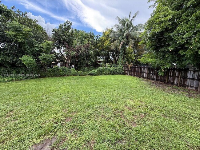 Building Photo - 1799 SW 81st Terrace