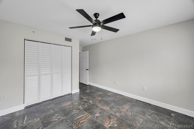 Building Photo - 3606 NW Adriatic Ln