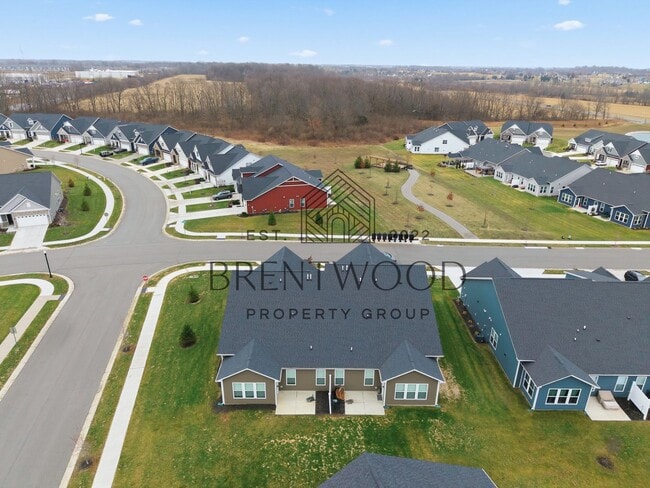 Building Photo - 3 Bed/3 Bath Home with Sunroom in Miller’s Walk – Noblesville