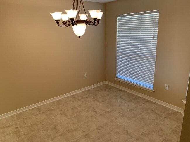 Building Photo - 2168 Lambourn Ct