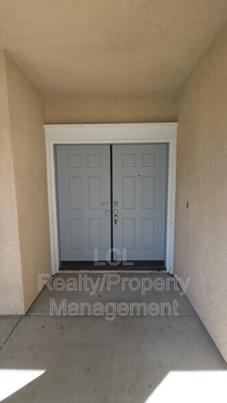 Building Photo - 6179 Cedar Creek Rd