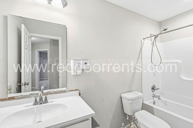 Building Photo - 8276 Sonata Pl