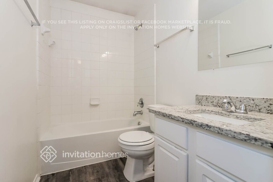 Building Photo - 21402 Mission Falls Dr