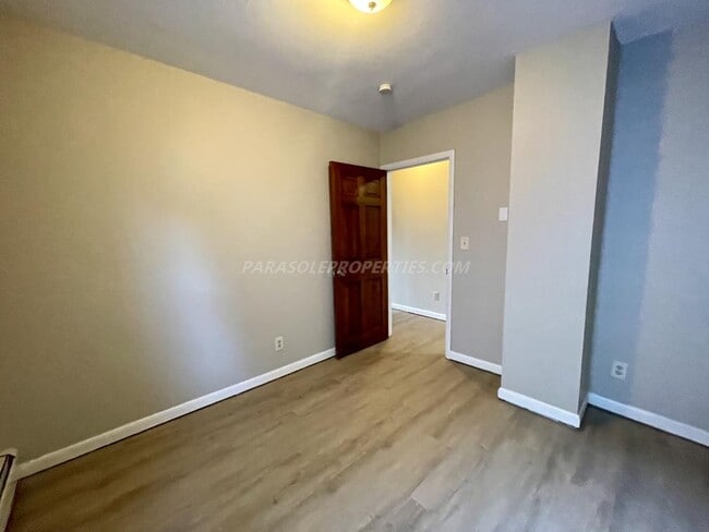 Building Photo - 1310 Amherst St