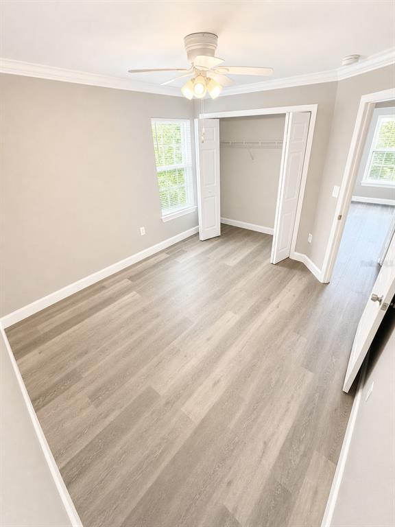 Building Photo - 5447 Vineland Rd