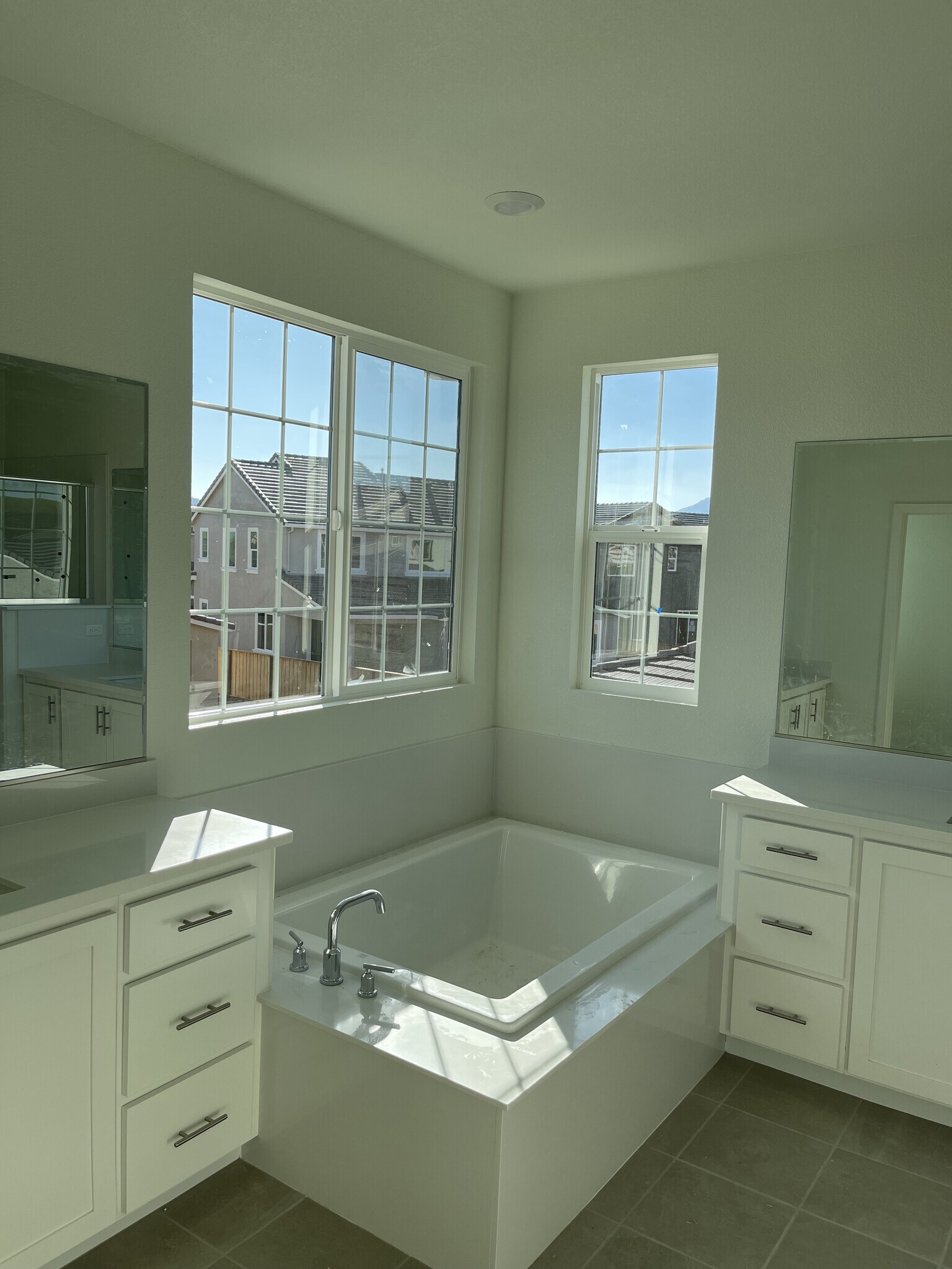 Master Bath - 5418 Paularo Way