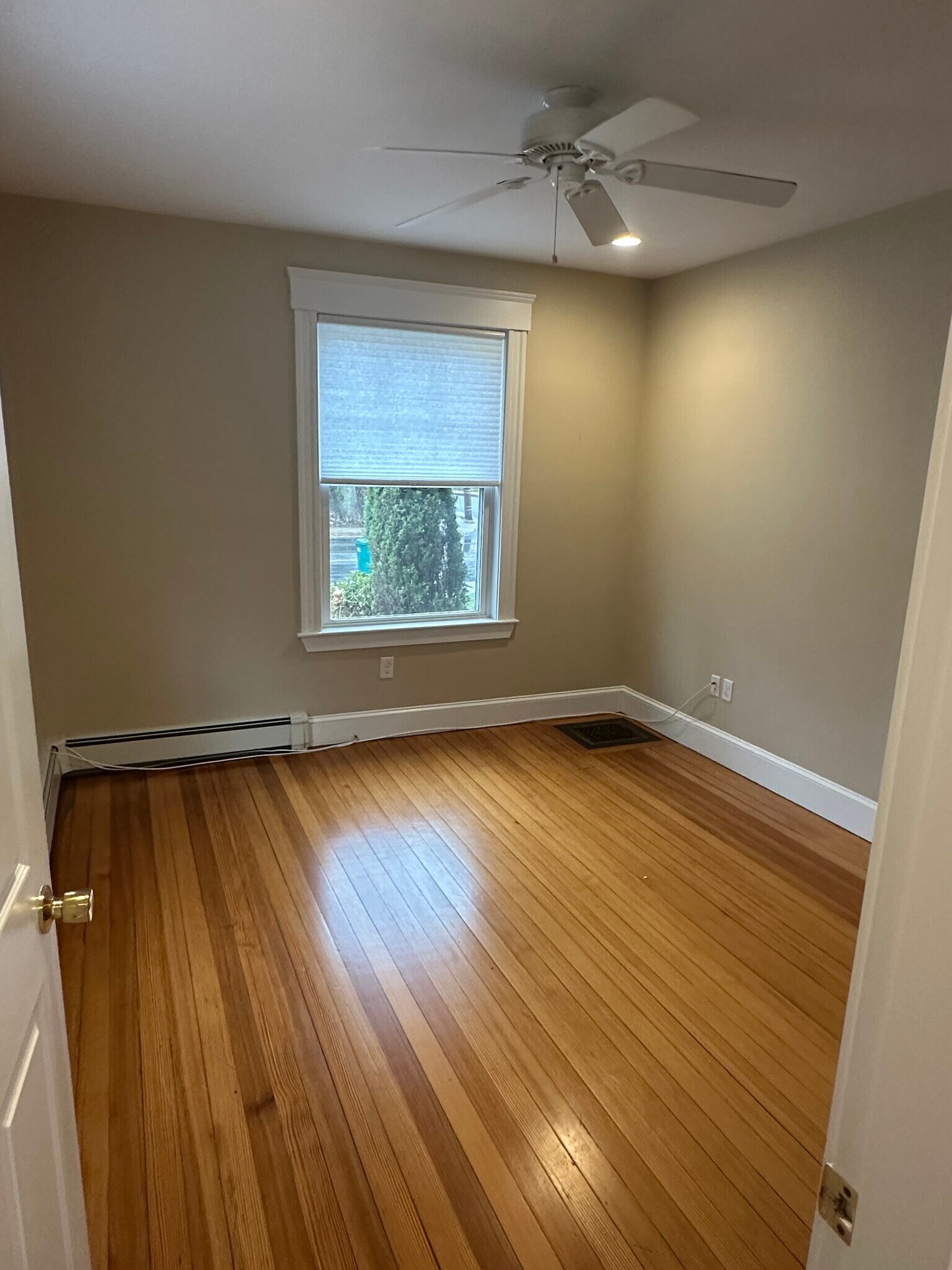 Building Photo - 14 Mishawum Rd