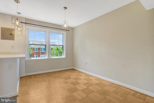 Building Photo - 1107 Belle View Blvd