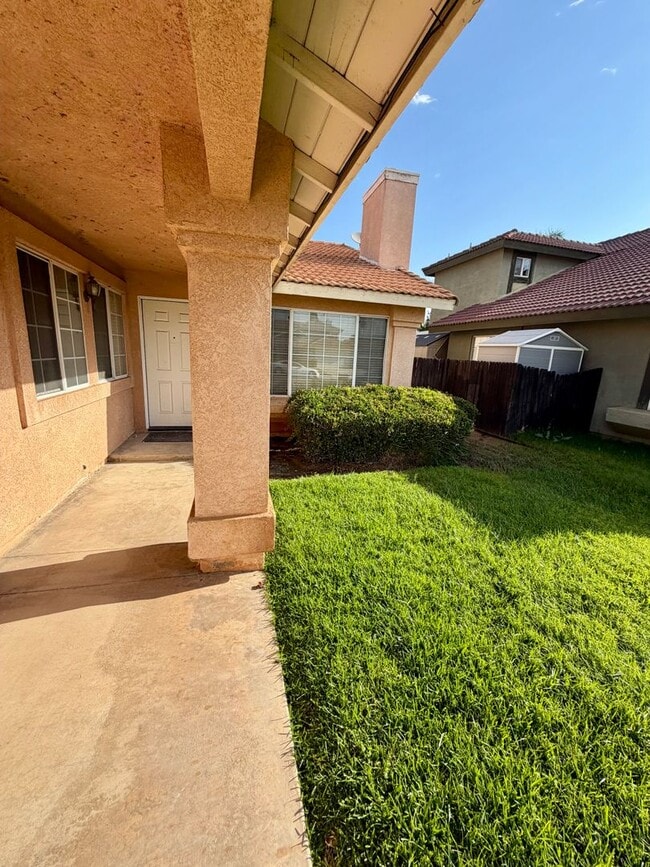 Building Photo - Single-Story Home Near March Air Force Base for Rent