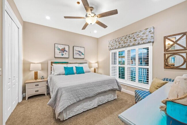 Building Photo - 6426 Gulf Dr