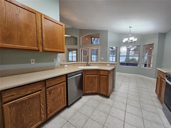 Building Photo - 15230 Markham Dr