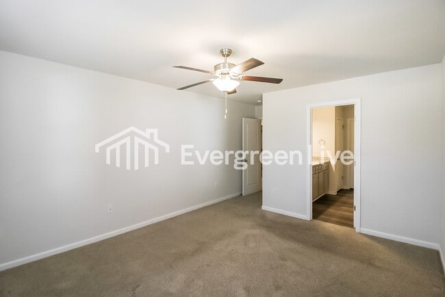 Building Photo - 108 Loblolly Ln