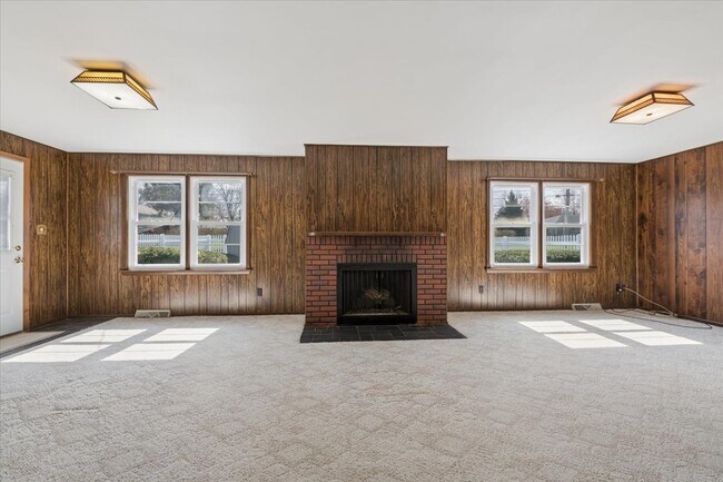 Building Photo - 108 Lavidia Blvd