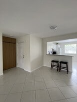 Building Photo - 5661 Riverside Dr