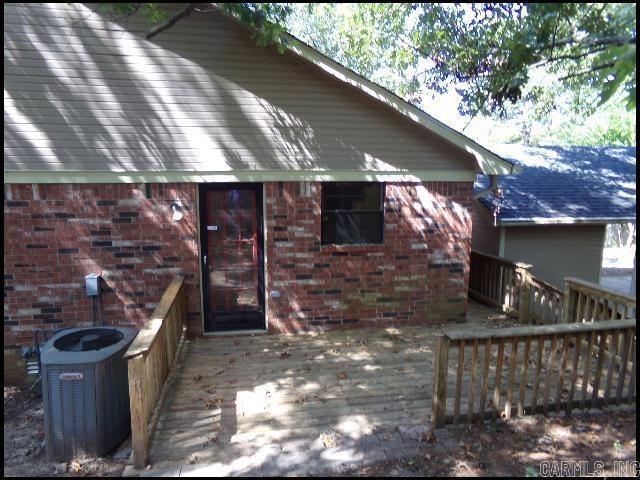 Building Photo - 8 Woodlore Cir