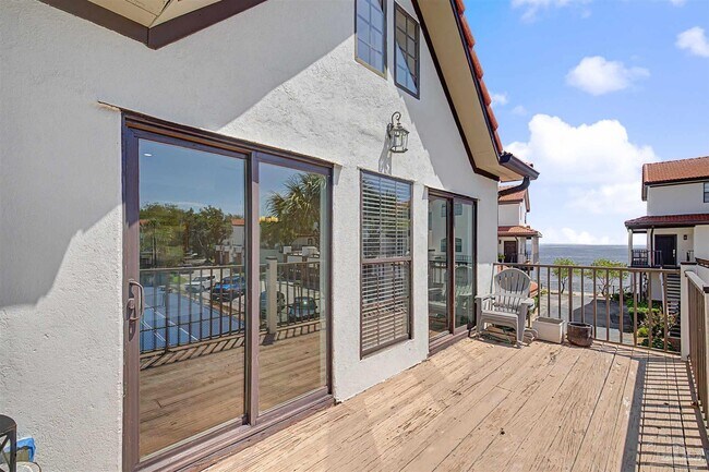 Building Photo - 42 Baybridge Dr