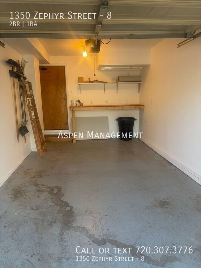 Building Photo - 1350 Zephyr St