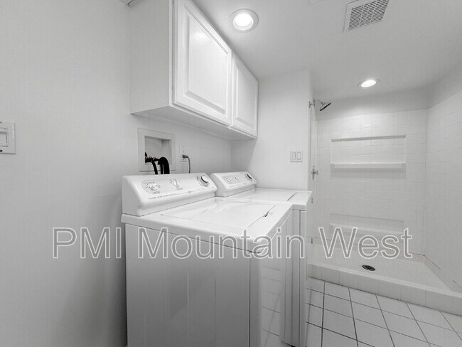 Building Photo - 3324 S 1100 E