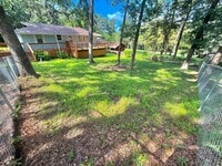 Building Photo - 22675 Lakeway Harbor Dr