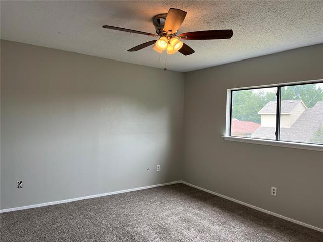 Building Photo - 2406 Bentley Dr