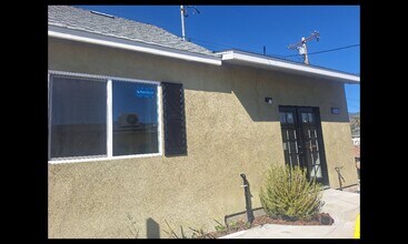 Building Photo - 1280 33rd St