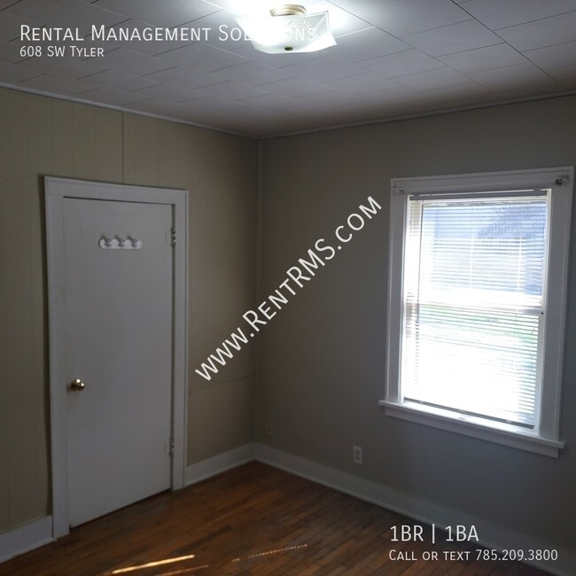 Building Photo - 608 SW Tyler-
