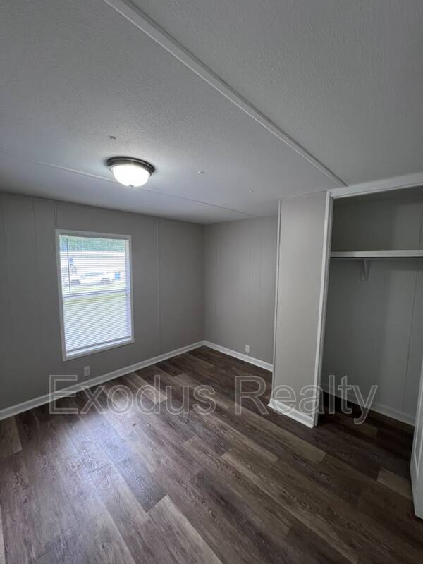 Building Photo - 39 Quiet Country Ln