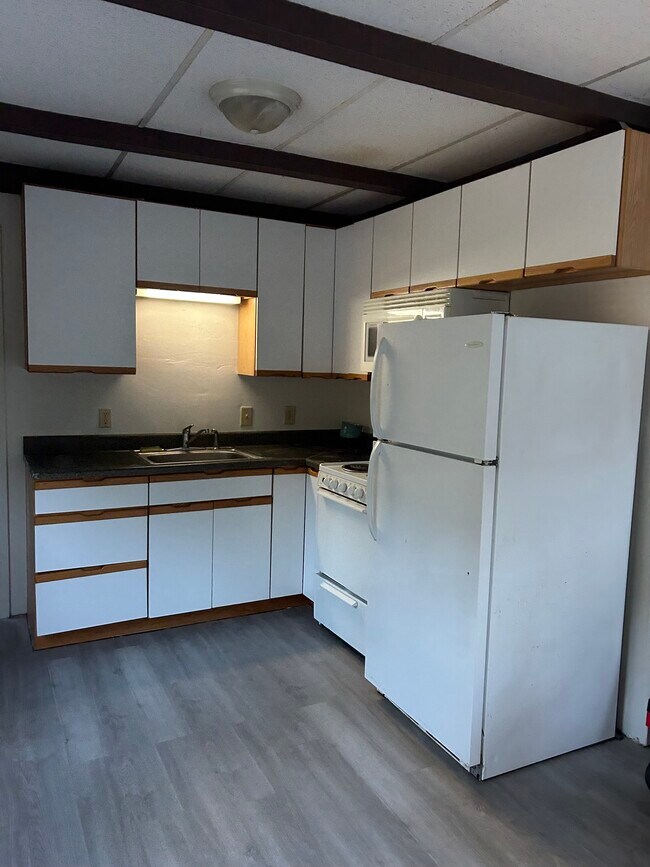 Building Photo - 959 Whittier Hwy