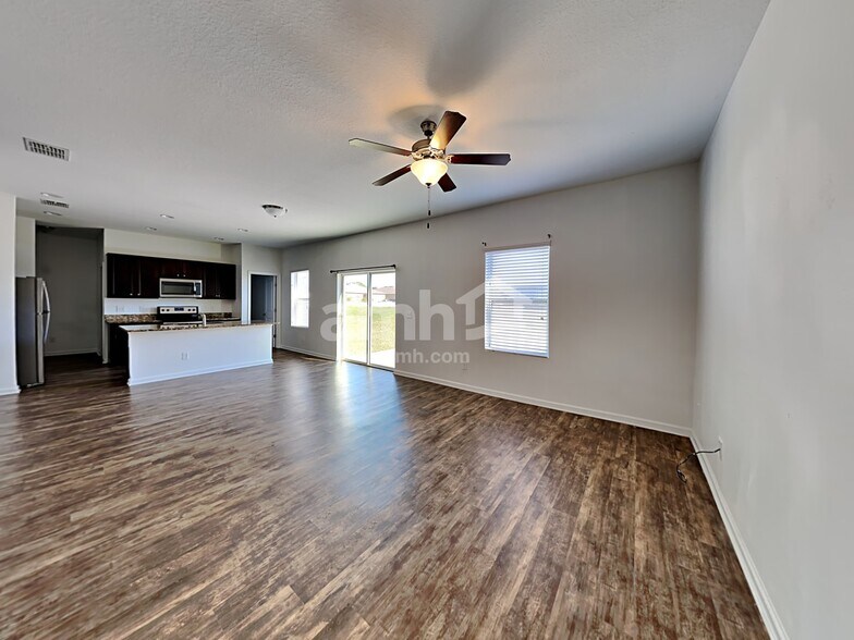 Building Photo - 4761 Osprey Way