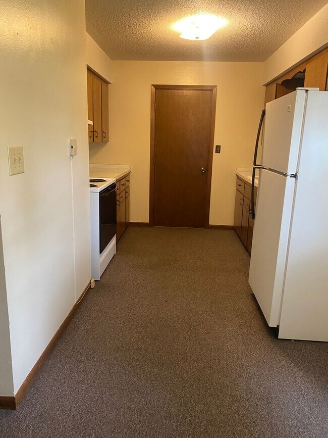 2 bedroom apartment 412414 N 27th St Fort Dodge IA 50501 Apartment