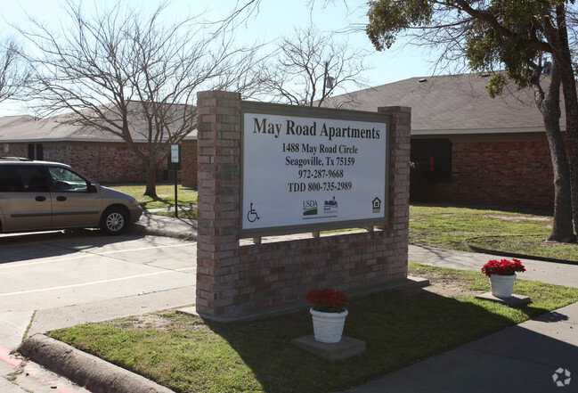 Building Photo - May Road Apartments