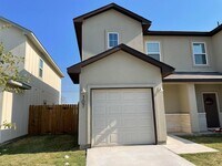 Building Photo - 107 Peruna Dr