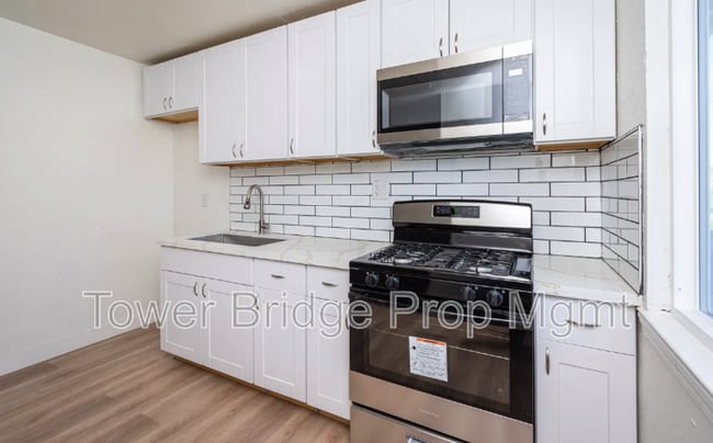 Building Photo - 1718 Grand Ave