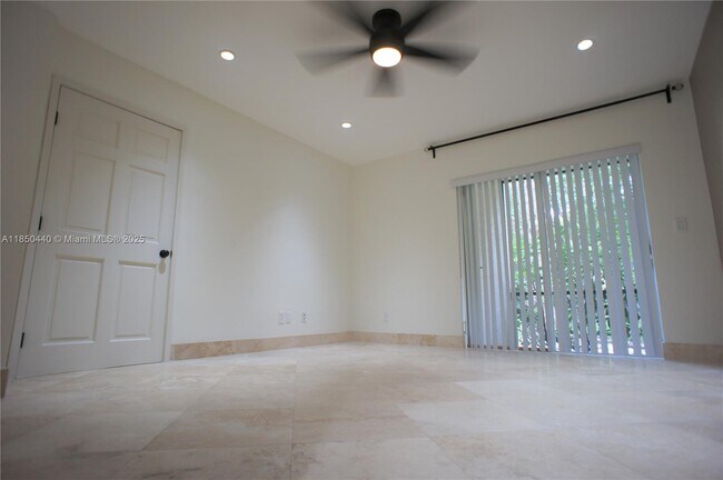 Building Photo - 8401 SW 107th Ave