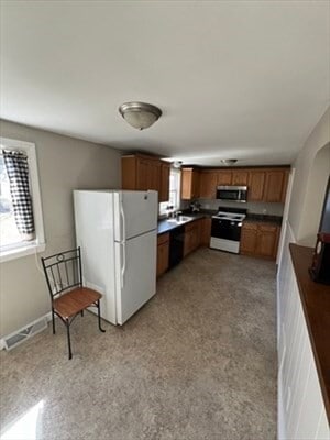 Building Photo - 1 Berry St