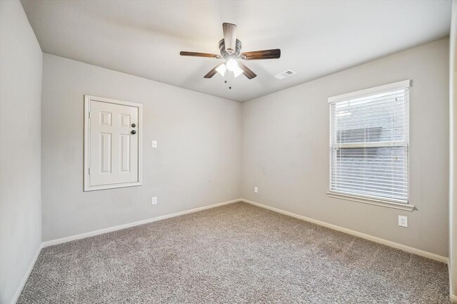 Building Photo - 29146 Crested Butte Dr