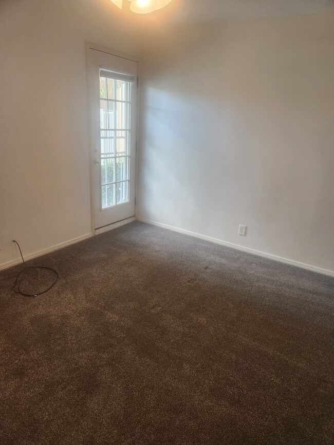 Building Photo - The Pines Apartments