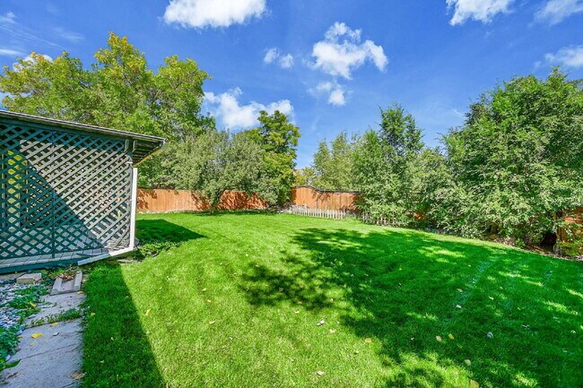 Building Photo - $2,575.00 - 4 Bed, 2 Bath Home in Aurora w...