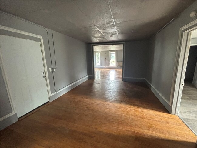 Building Photo - 1104 Caton Bypass Rd