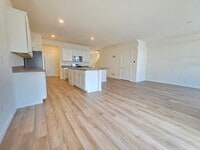 Building Photo - 2318 Horseshoe Cir