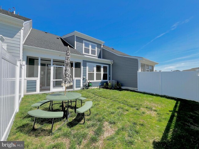 Building Photo - 3908 Glacier Bay Pl